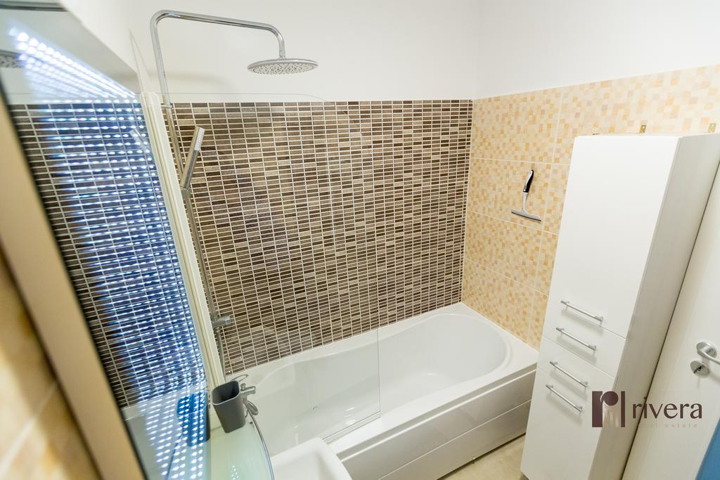 Cozy Apartment - Palas Iasi Esterno foto