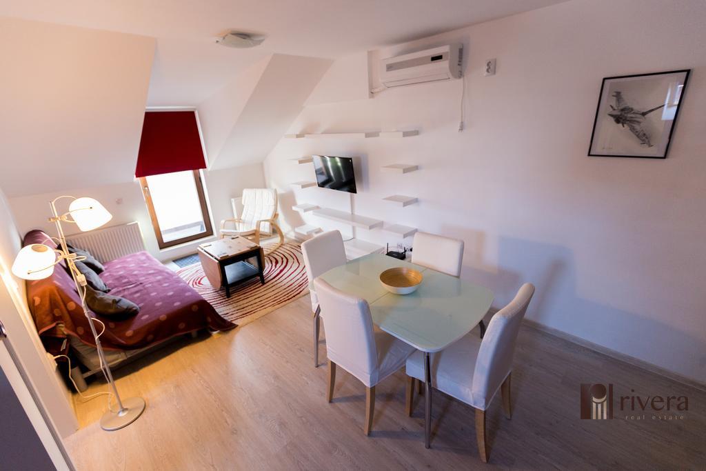 Cozy Apartment - Palas Iasi Esterno foto